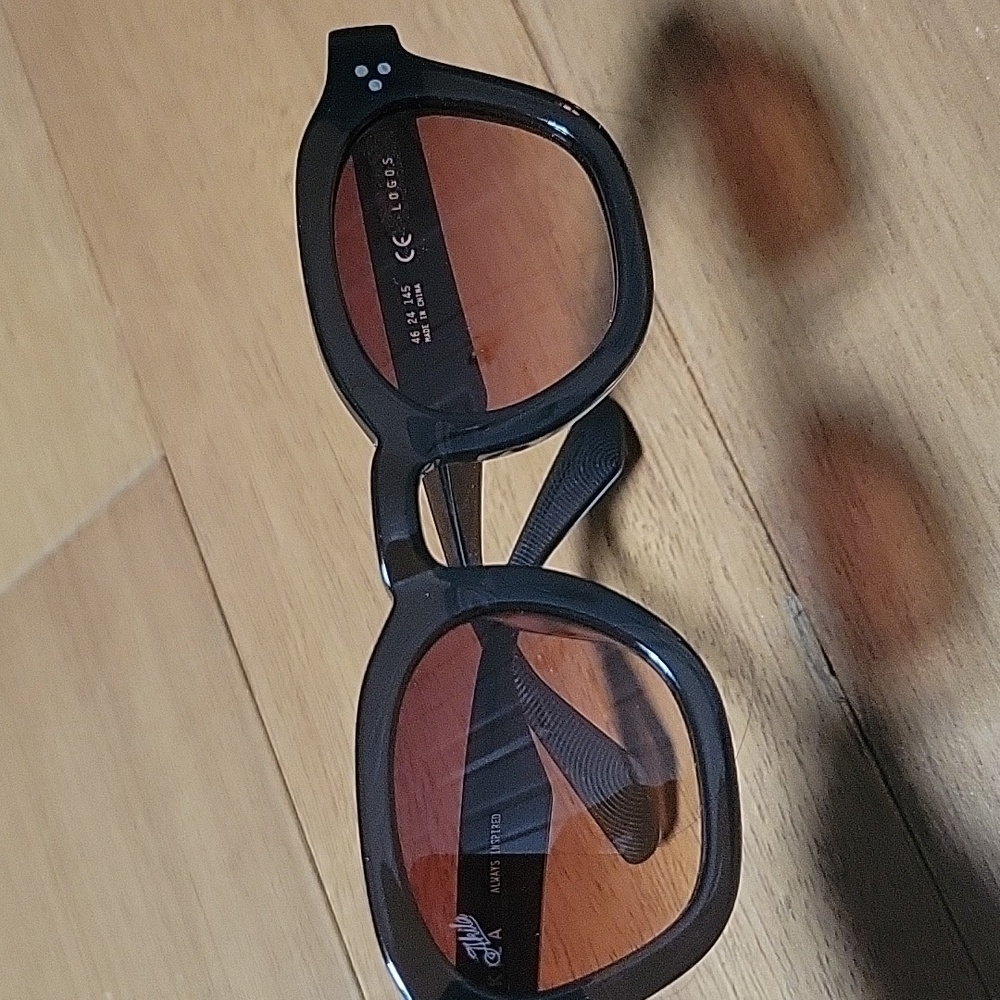 Akila Sunglasses